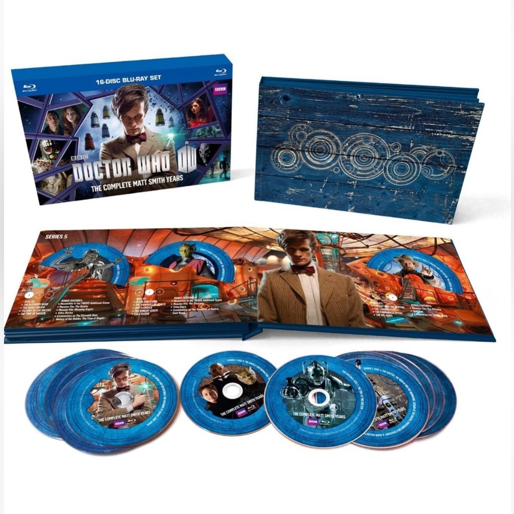 DOCTOR WHO the Complete Matt Smith Years 16 Disc Blu-Ray Set rare COLLECTIBLE
